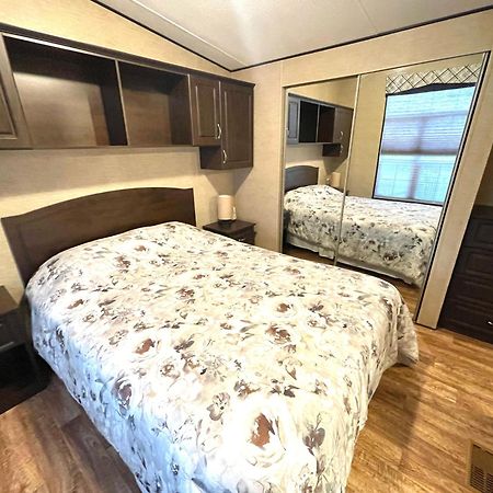 Vine Ridge Resort - Cottages Ниагара-он-те-Лейк Экстерьер фото